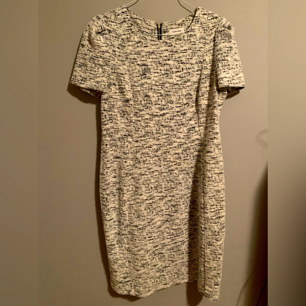 Super cute casual work dress.  So comfortable.